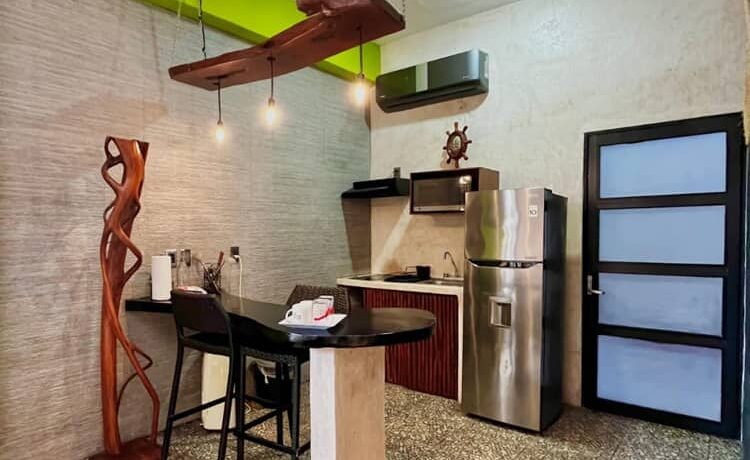 cocina-equipada-estudio-bahia-tolok