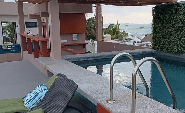 penthouse-tolok-rooftop-pool