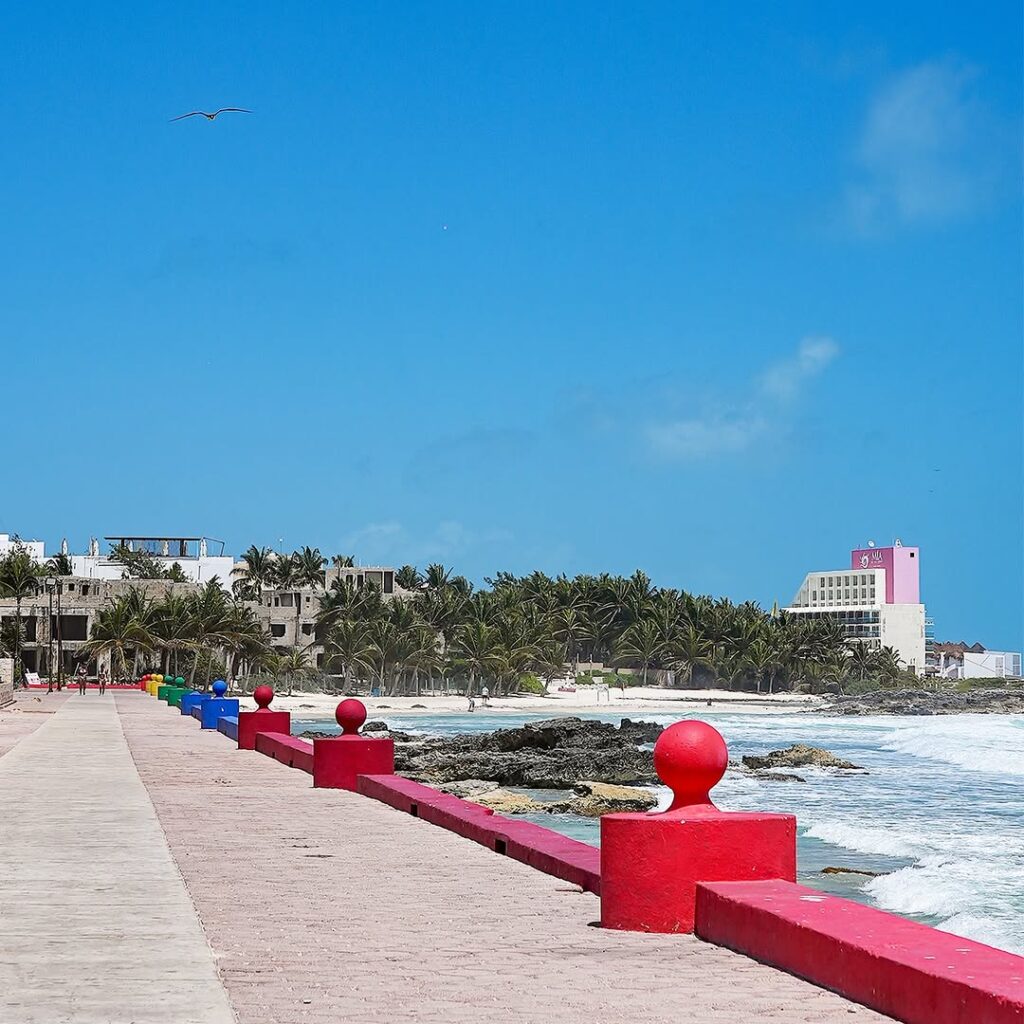 Malecón del Centro de Isla Mujeres