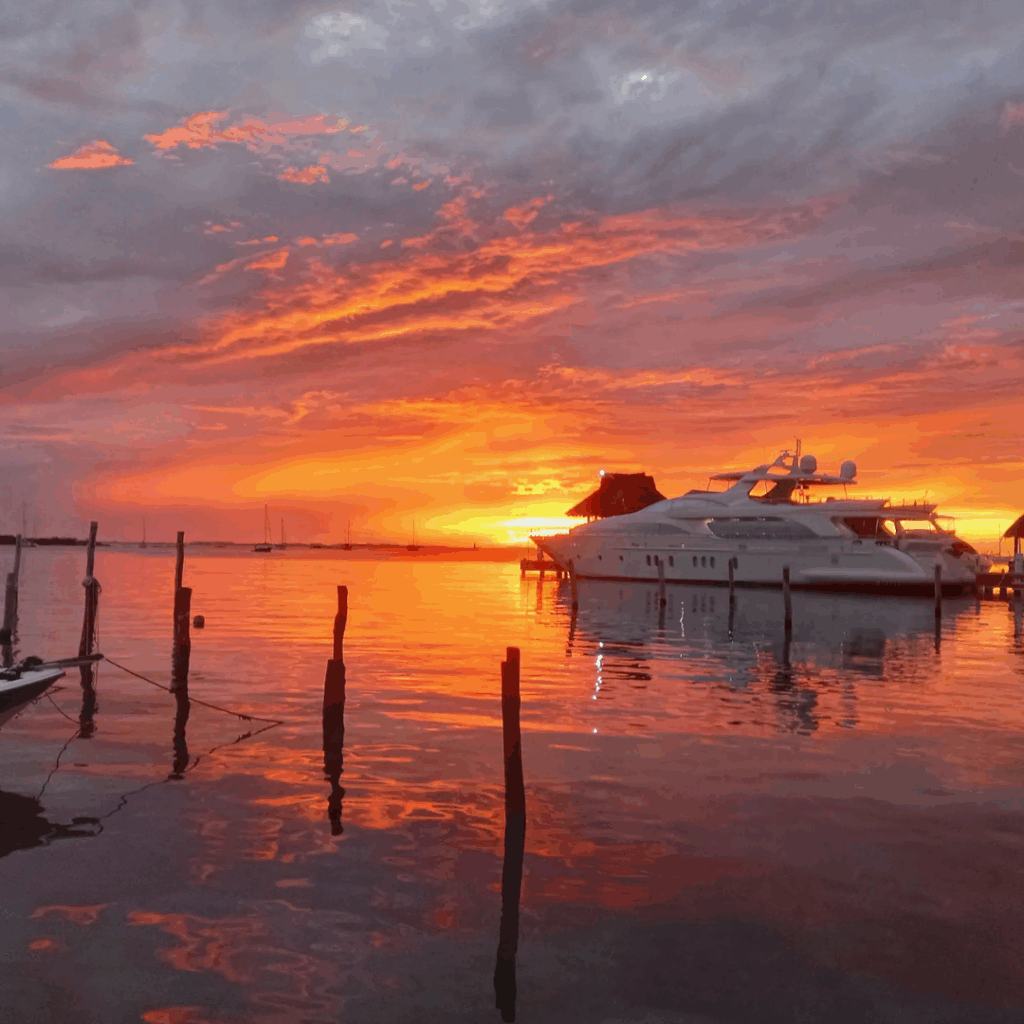 Estancia con descuento hermoso atardecer en isla mujeres