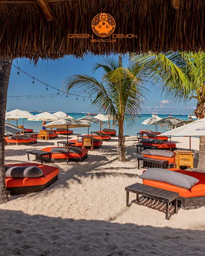 playa-norte-isla-mujeres-beach-club-club-de-playa