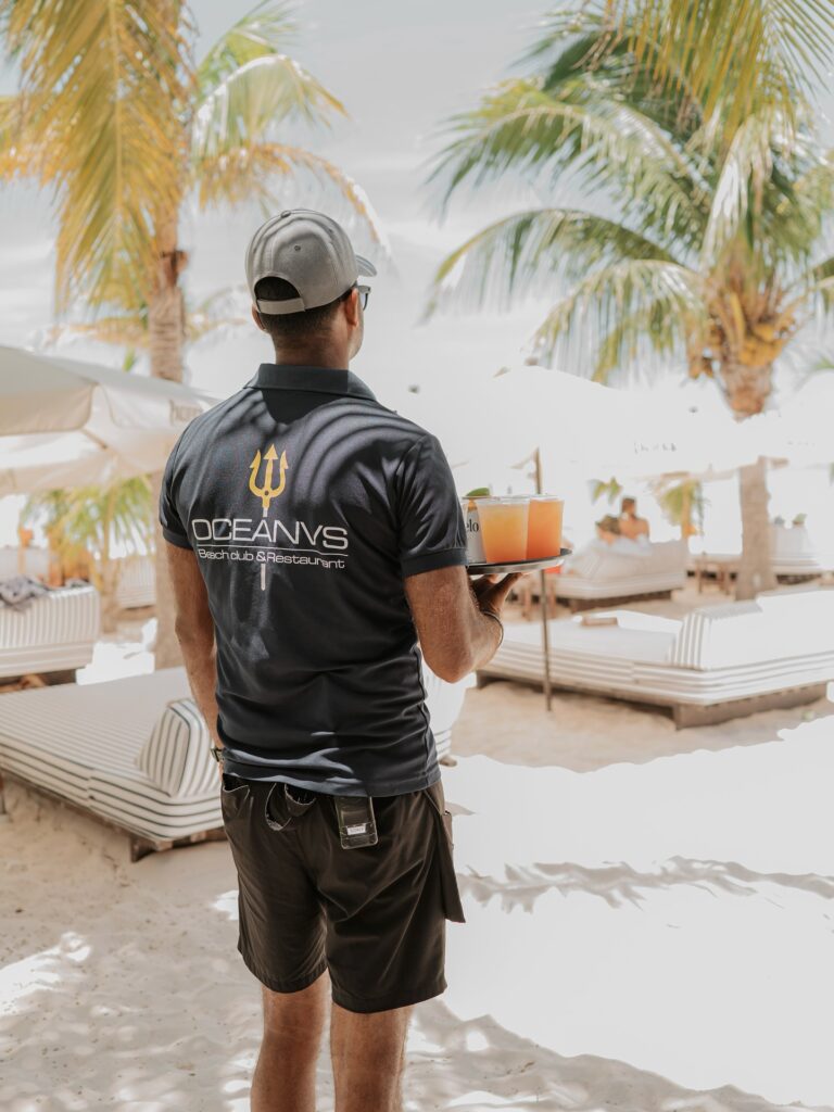 playa-norte-isla-mujeres-beach-club-club-de-playa