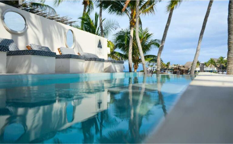 playa-norte-isla-mujeres-beach-club-club-de-playa