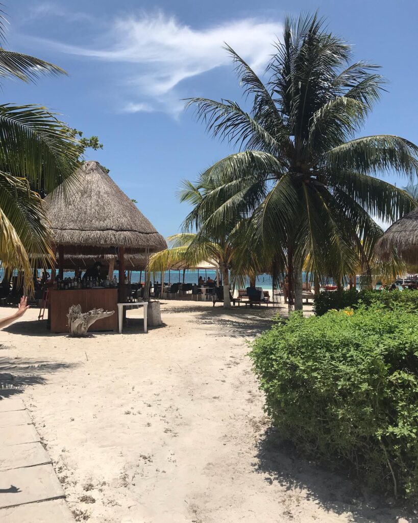isla-mujeres-playas-playa-indios
