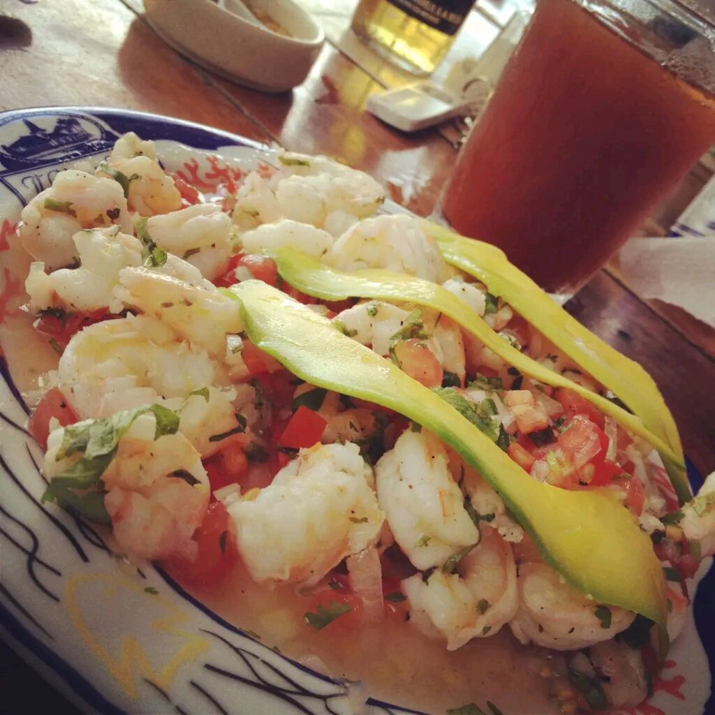Restaurante en la bahía de isla mujeres
